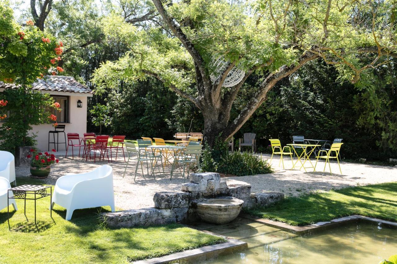 Demeures Et Chateaux Hotel L'Hermitage 페른느 레 퐁텐느 외부 사진