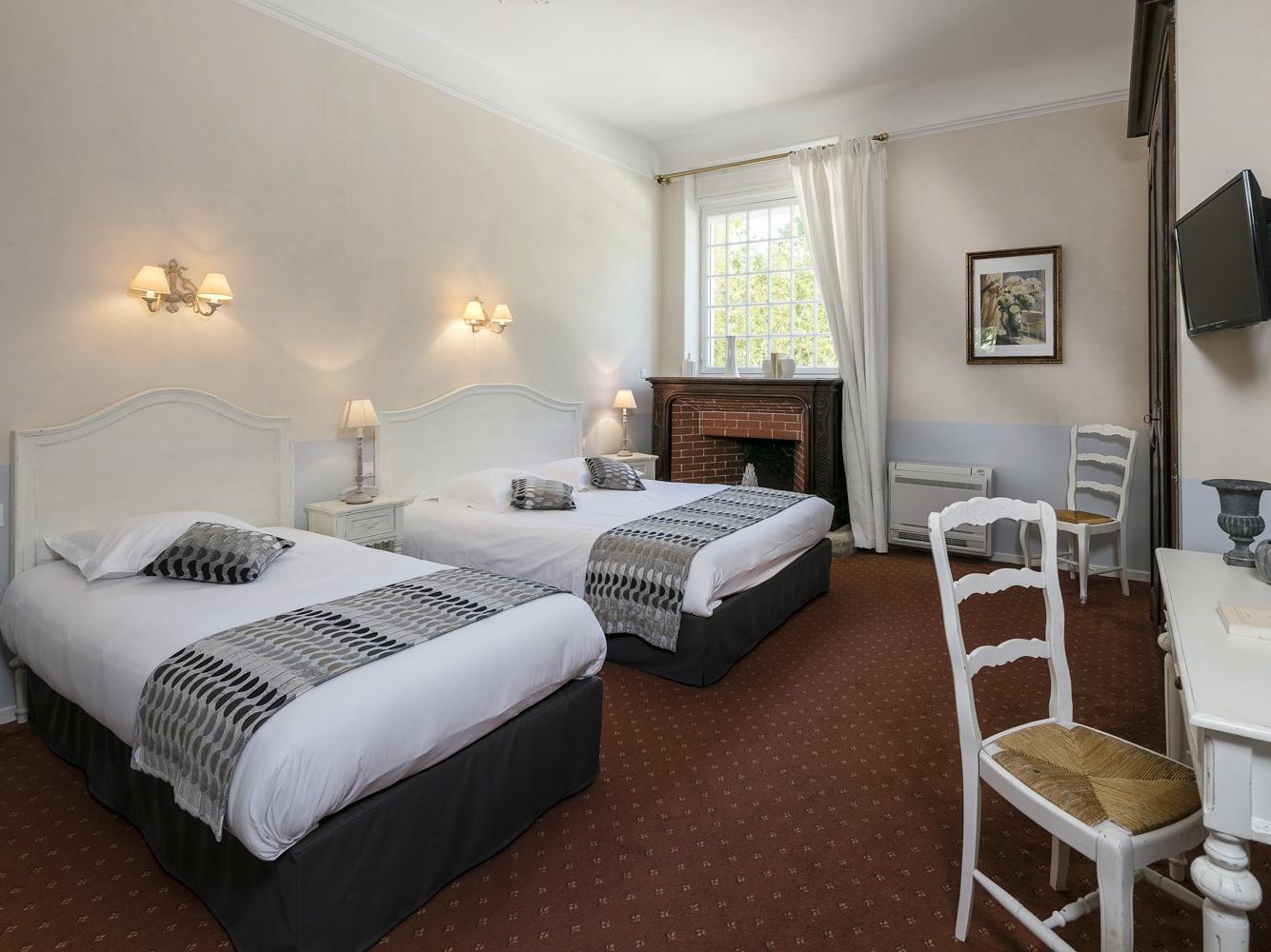 Demeures Et Chateaux Hotel L'Hermitage 페른느 레 퐁텐느 외부 사진