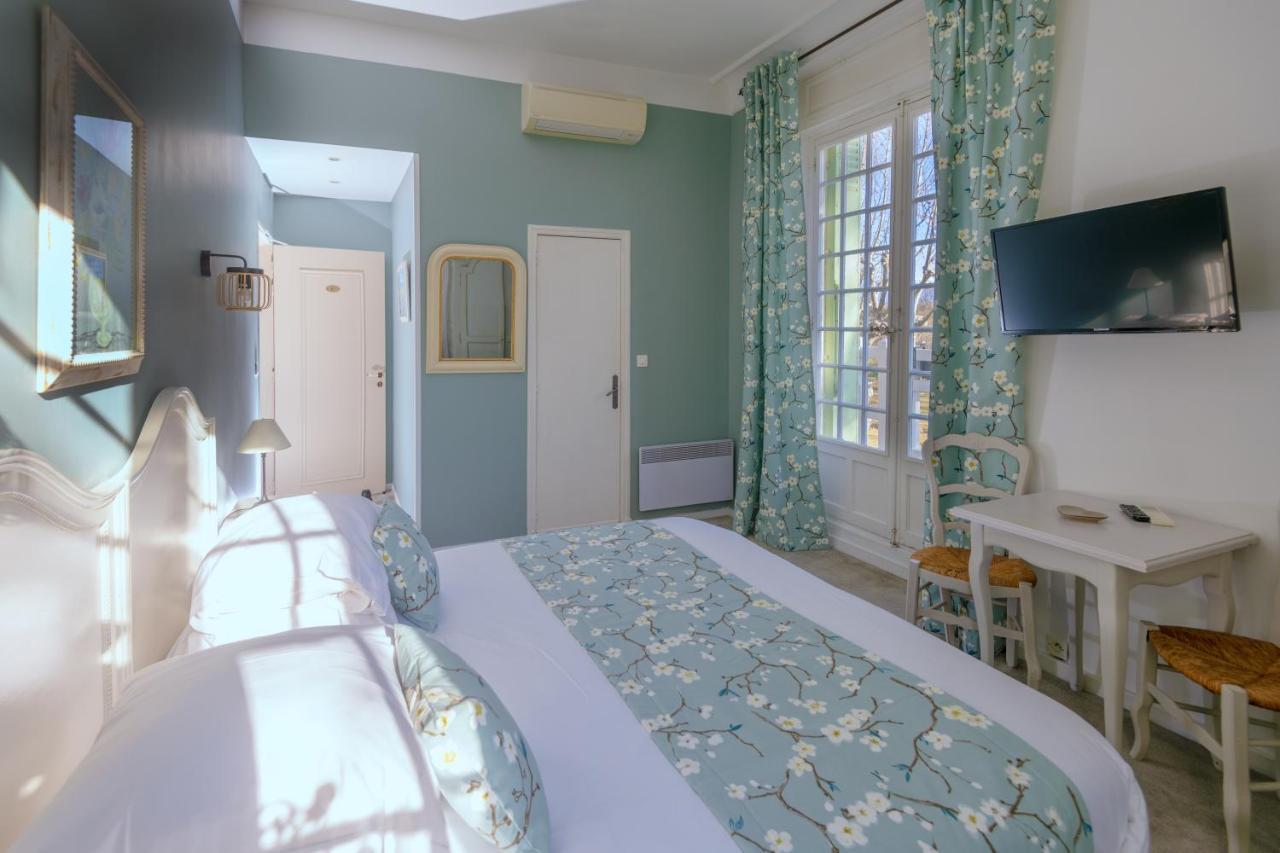 Demeures Et Chateaux Hotel L'Hermitage 페른느 레 퐁텐느 외부 사진
