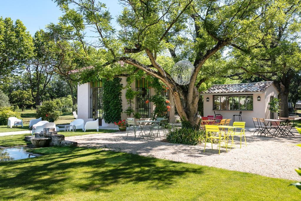 Demeures Et Chateaux Hotel L'Hermitage 페른느 레 퐁텐느 외부 사진